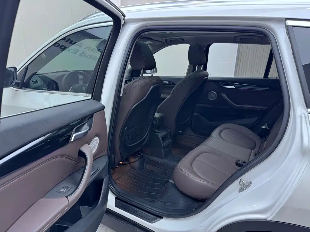 BMW X1 2022 — фото 17