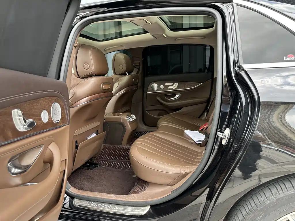 Mercedes-Benz E-Class 2020 — фото 4