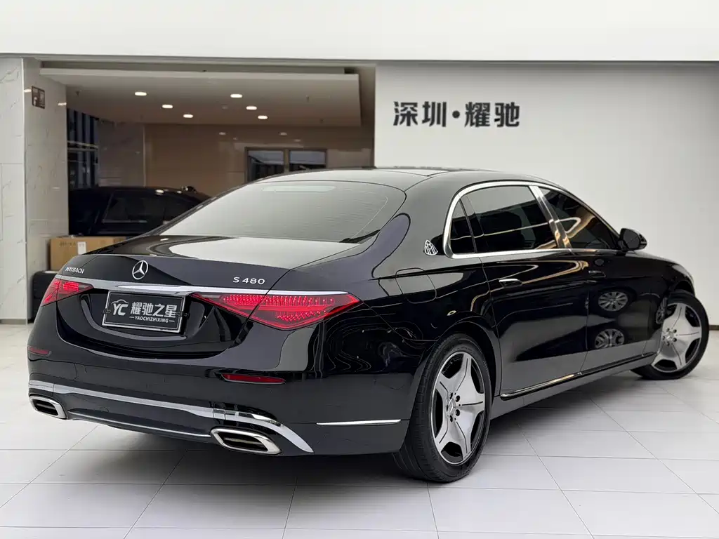 Mercedes-Benz Maybach S-Class 2023 — фото 12