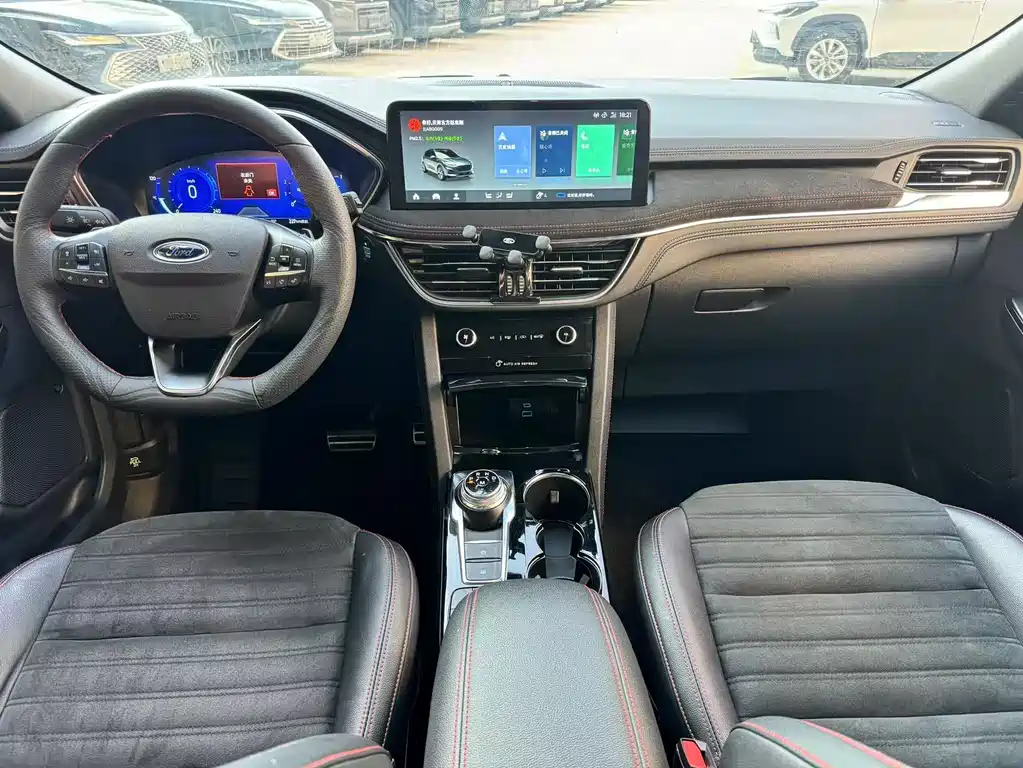 Ford Escape 2022 — фото 4