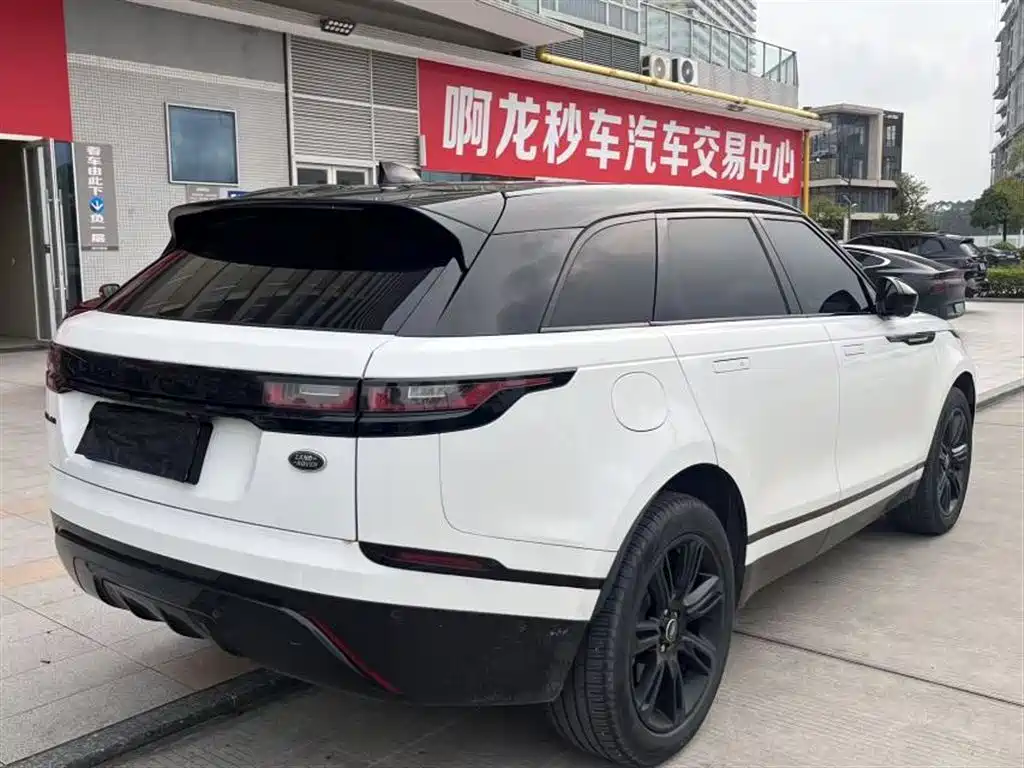 Land Rover Range Rover Velar 2023 — фото 7