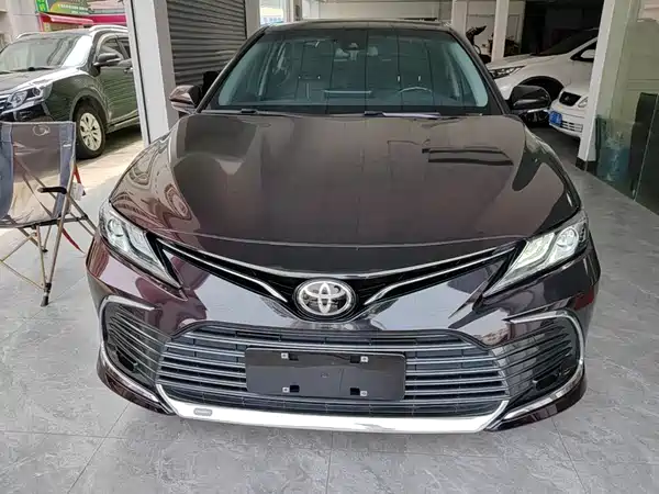 Toyota Camry 2021