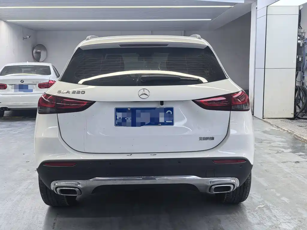 Mercedes-Benz GLA 2023 — фото 8