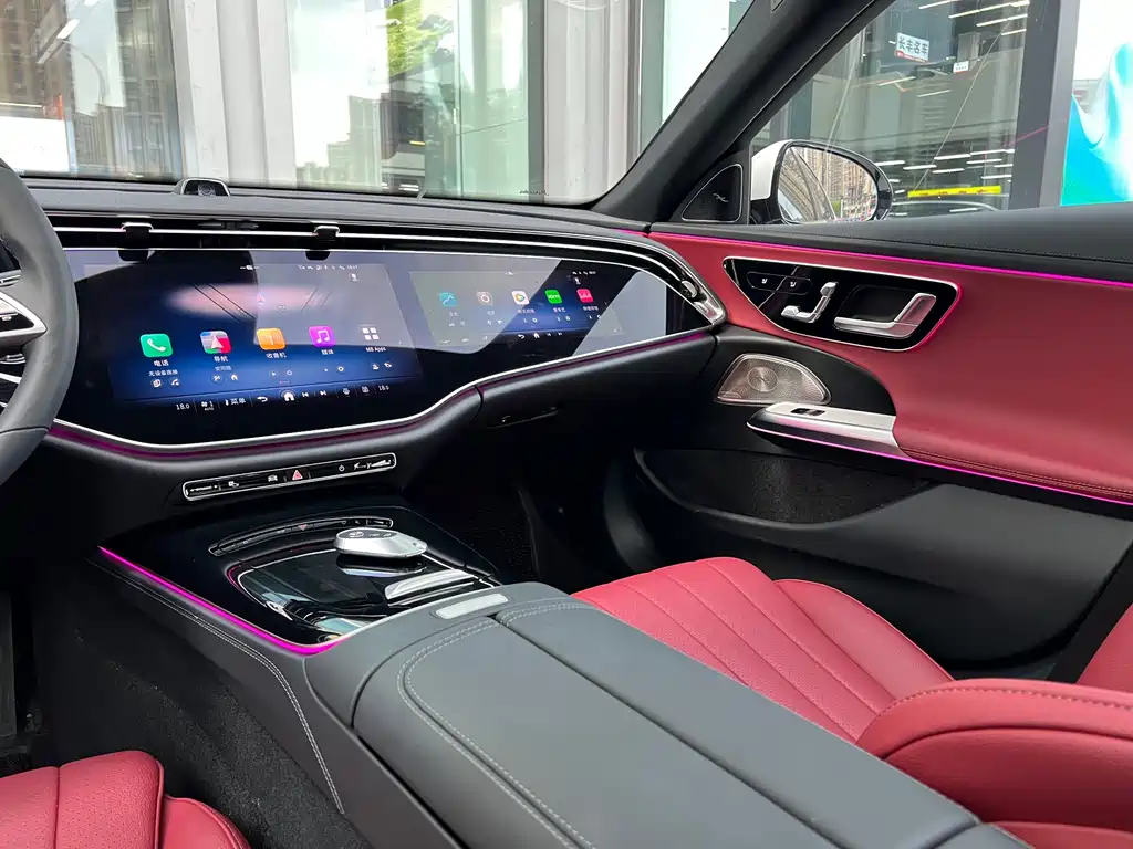 Mercedes-Benz E-Class 2025 — фото 23