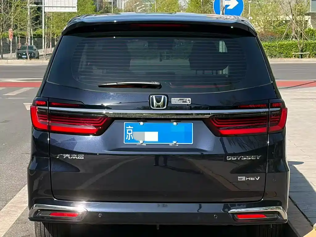 Honda Odyssey 2023 — фото 19