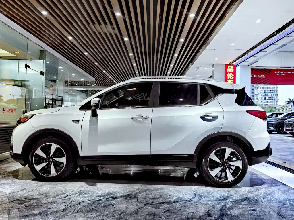 GAC Motor Trumpchi GS3 2020 — фото 12