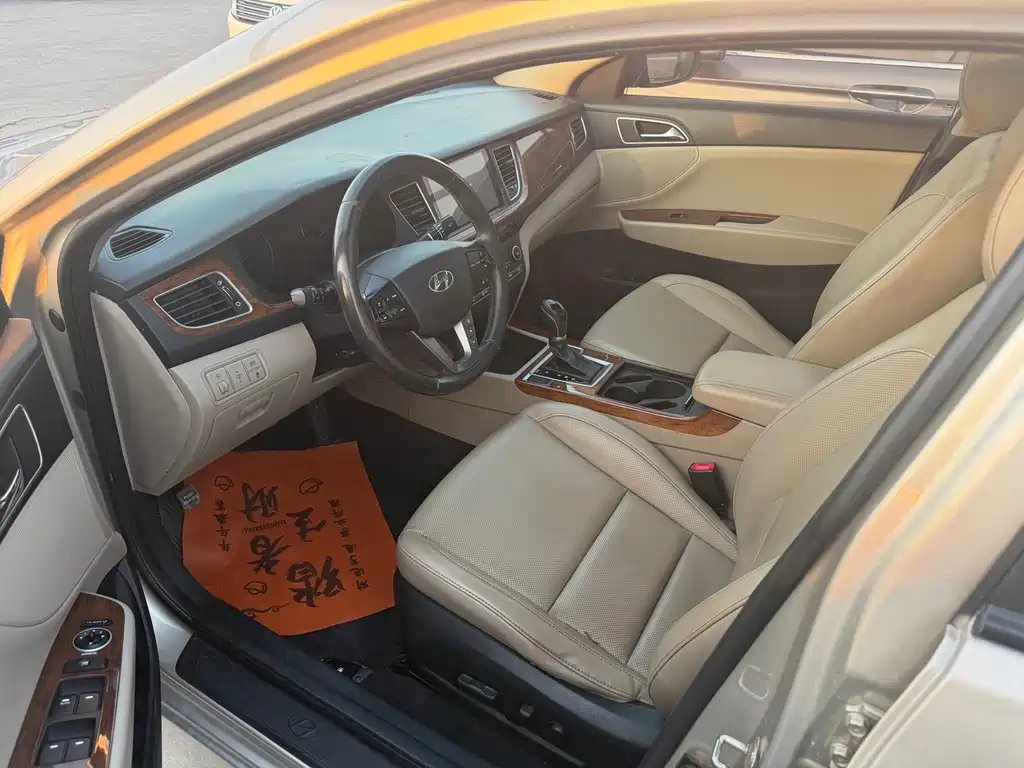 Hyundai Mistra 2015 — фото 6