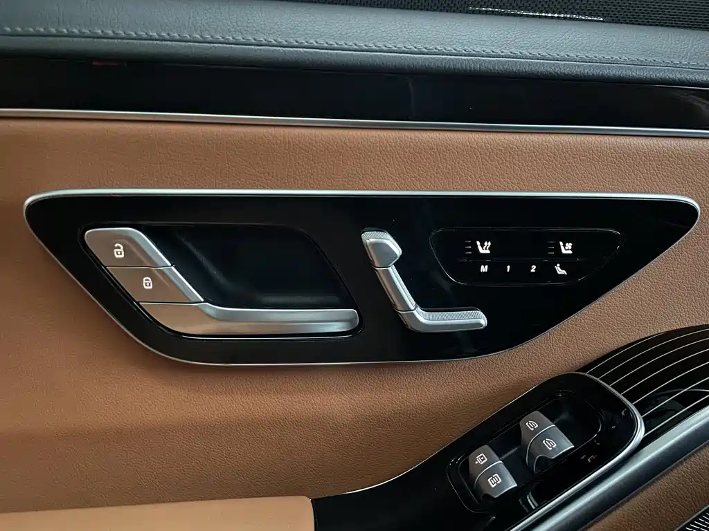 Mercedes-Benz S-Class 2022 — фото 18