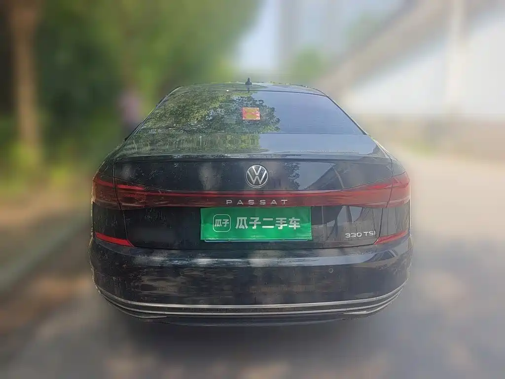 Volkswagen Passat 2024