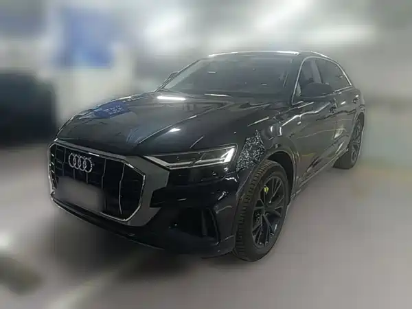 Audi Q8 2020