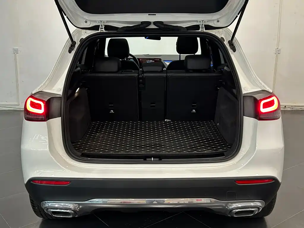 Mercedes-Benz GLA 2023 — фото 22