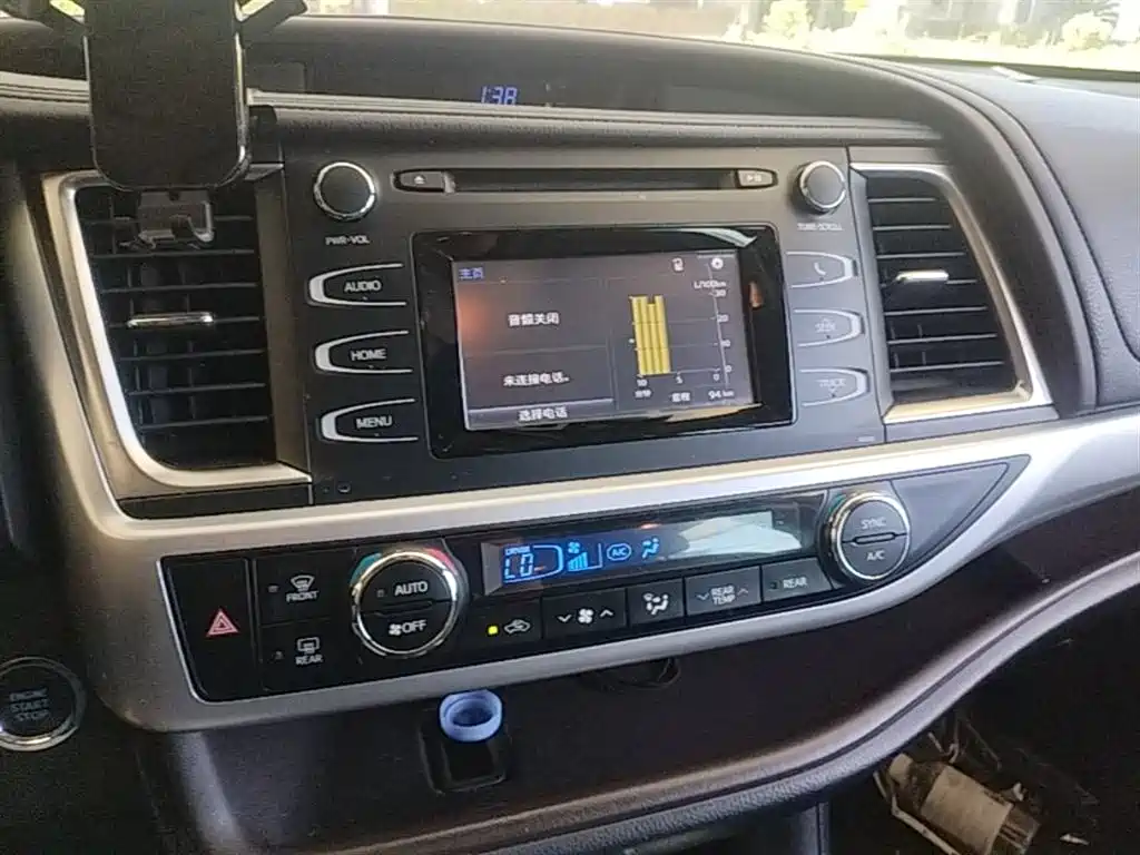 Toyota Highlander 2016 — фото 13
