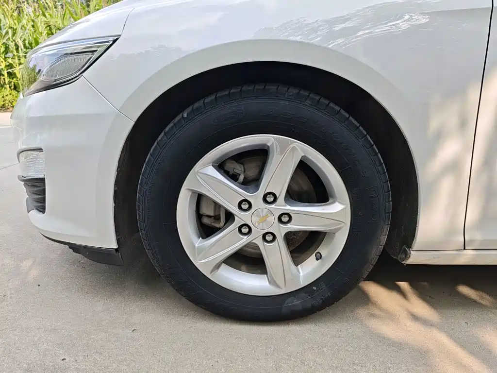 Chevrolet Malibu XL 2020 — фото 23