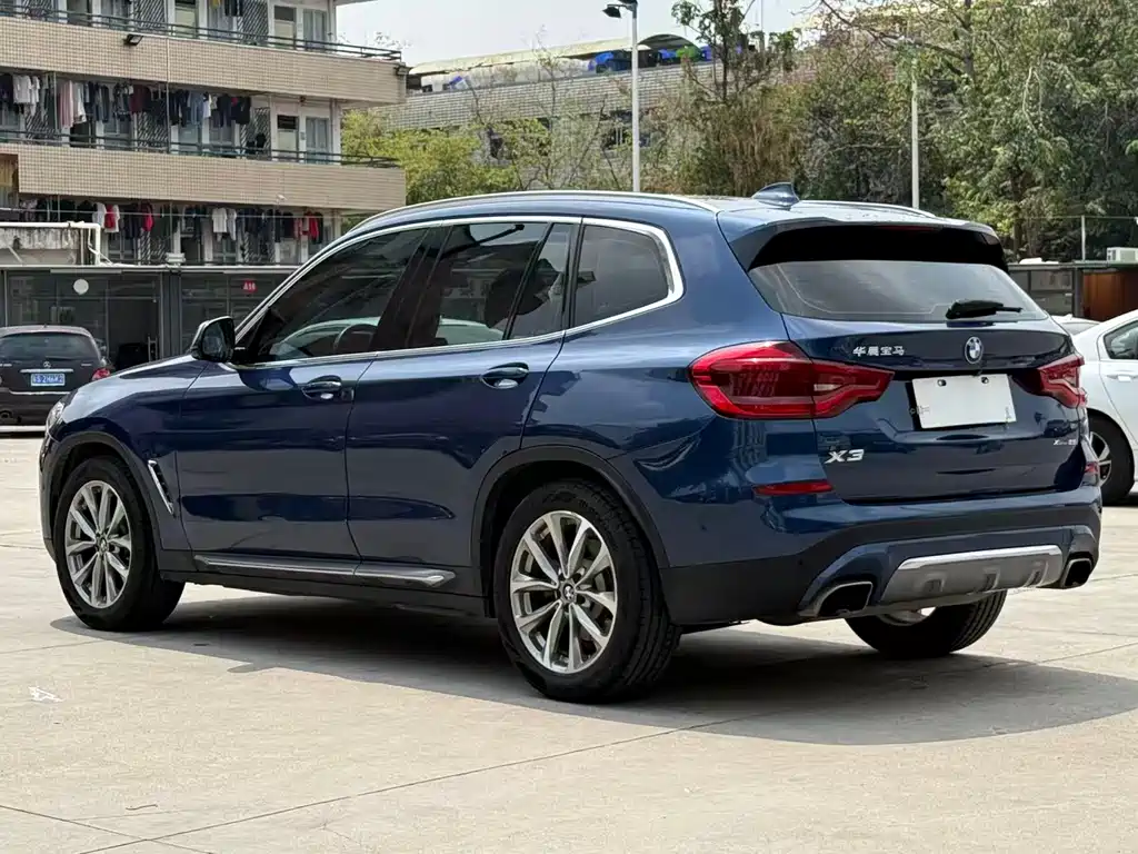 BMW X3 2020 — фото 9