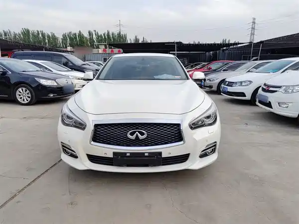 Infiniti Q50L 2016