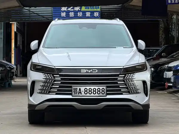 BYD Sealion 05 DM-i 2025