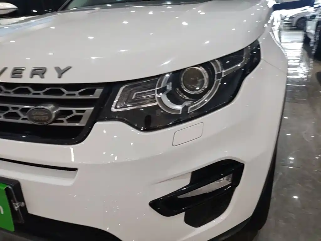 Land Rover Discovery Sport 2017 — фото 24