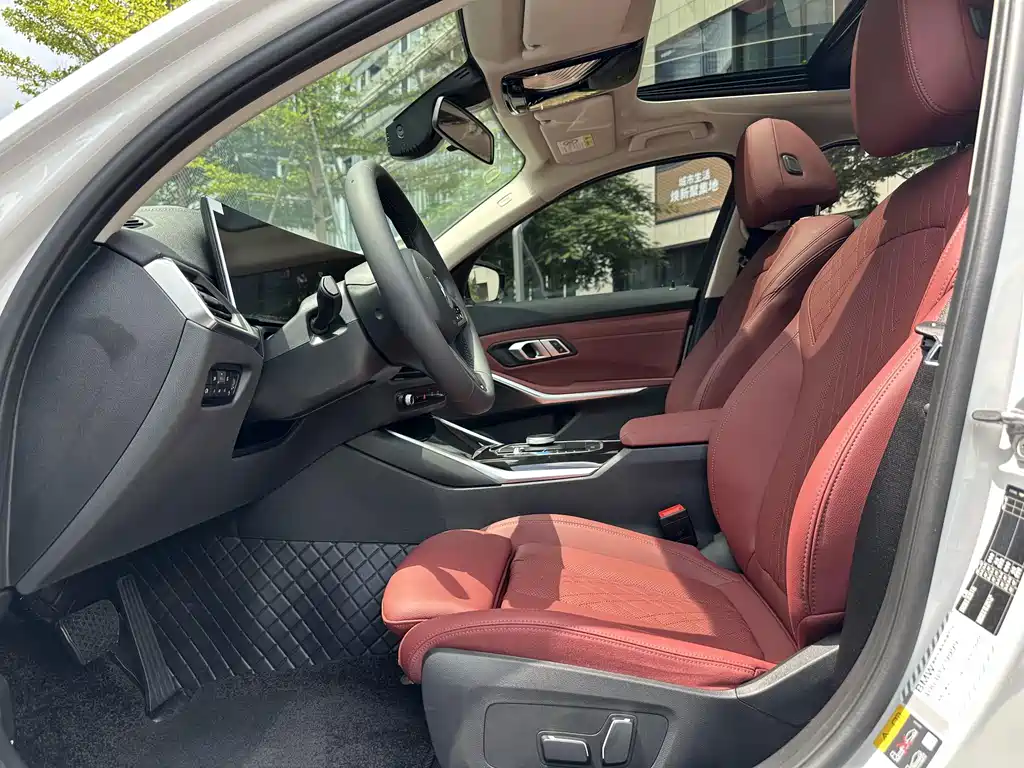 BMW i3 2024 — фото 10