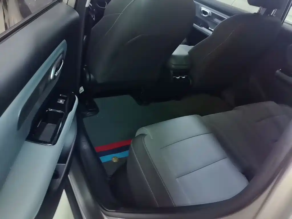 Aion Y 2025 — фото 17