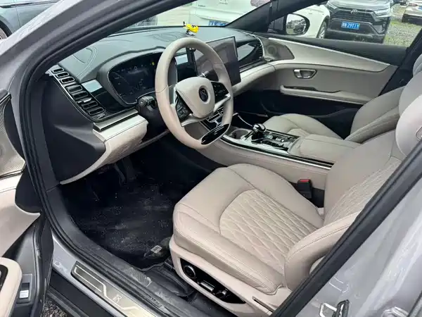 BYD Han 2024