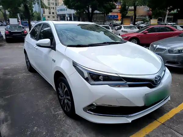 Toyota Corolla Dual Engine E+ 2022