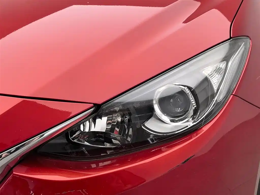 Mazda 3 Axela 2015 — фото 7