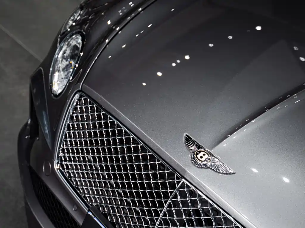 Bentley Continental 2020 — фото 10