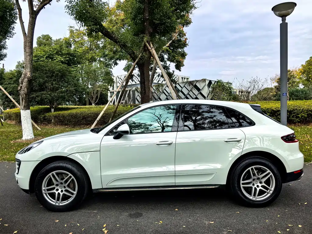Porsche Macan 2016 — фото 4