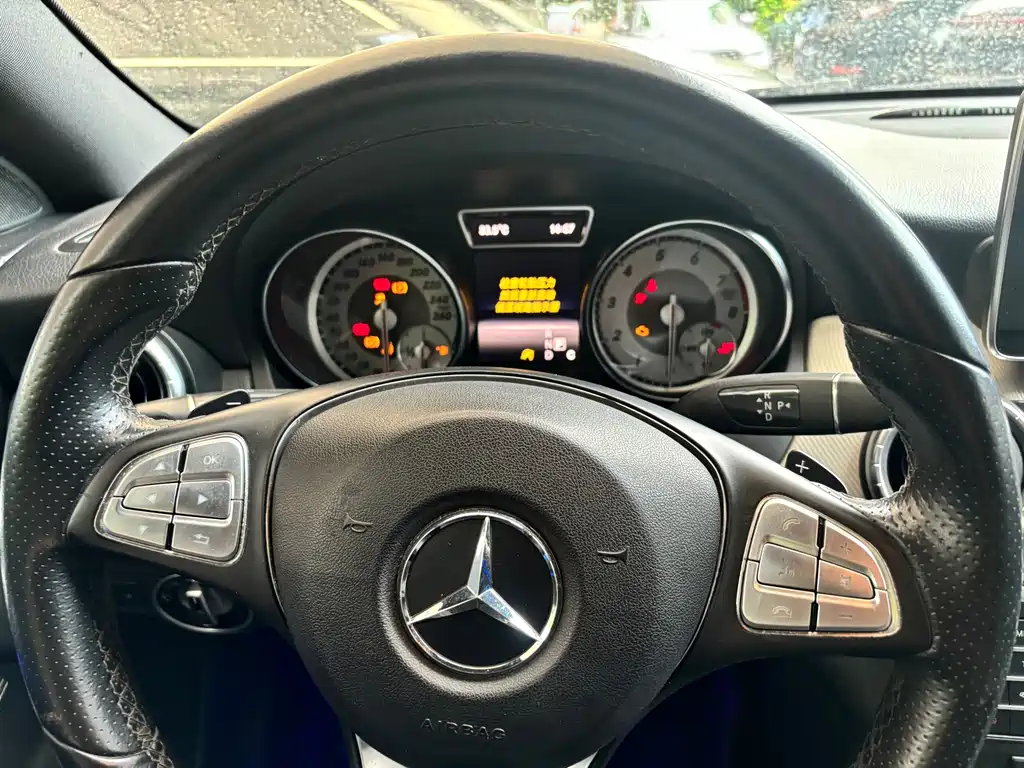 Mercedes-Benz CLA 2016 — фото 19