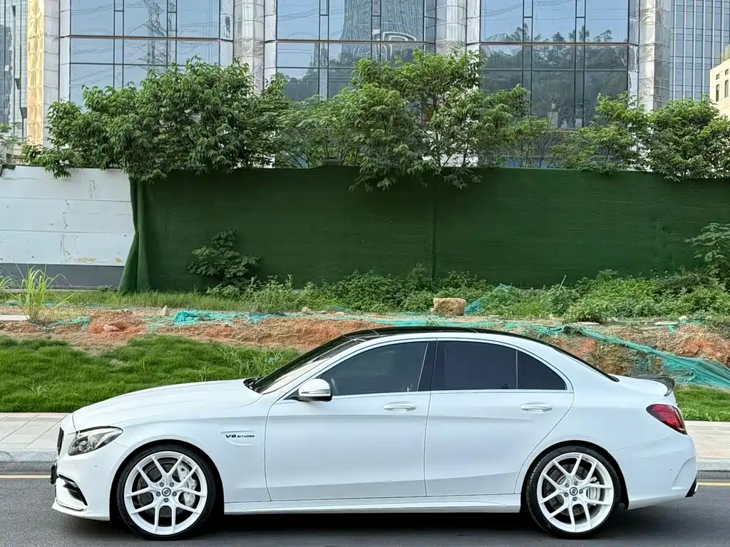 Mercedes-Benz C-Class AMG 2016 — фото 7