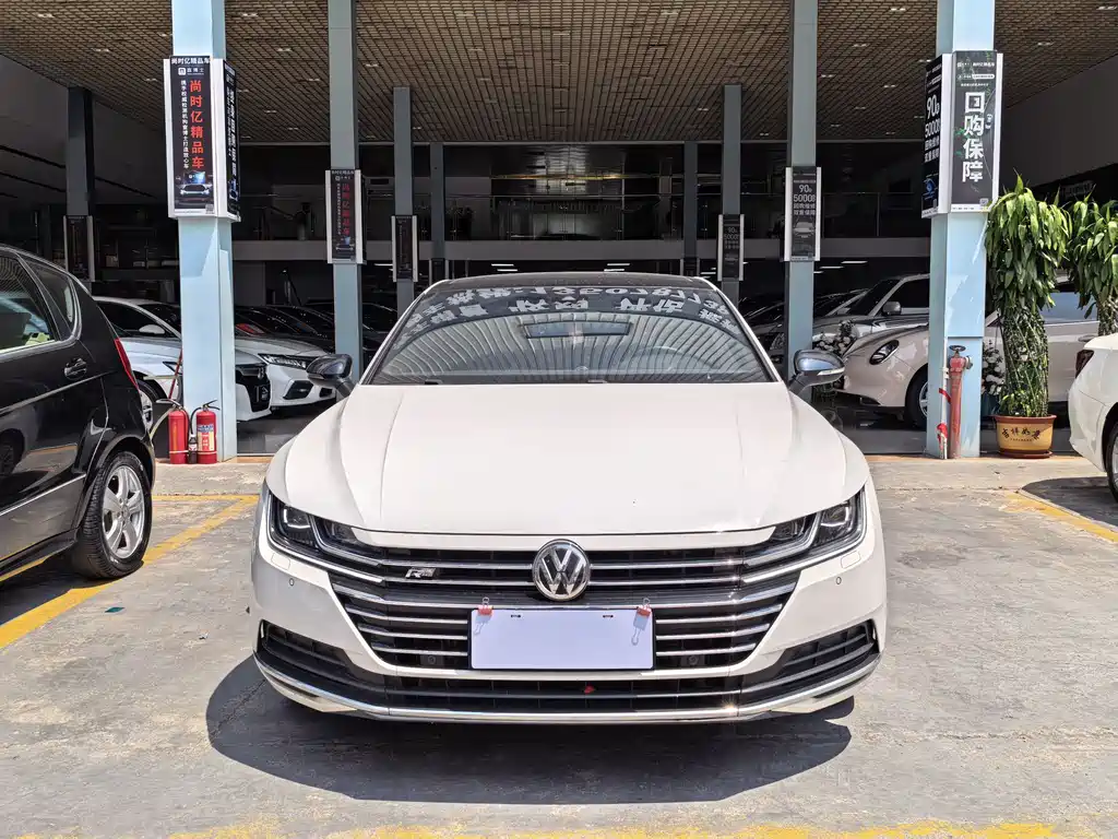 Volkswagen CC 2019 — фото 2