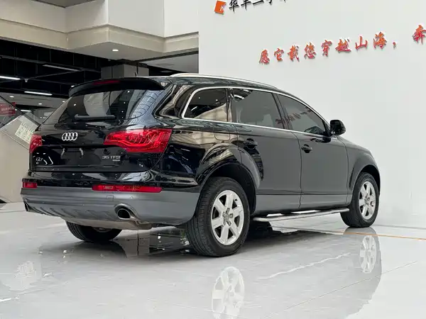 Audi Q7 2013