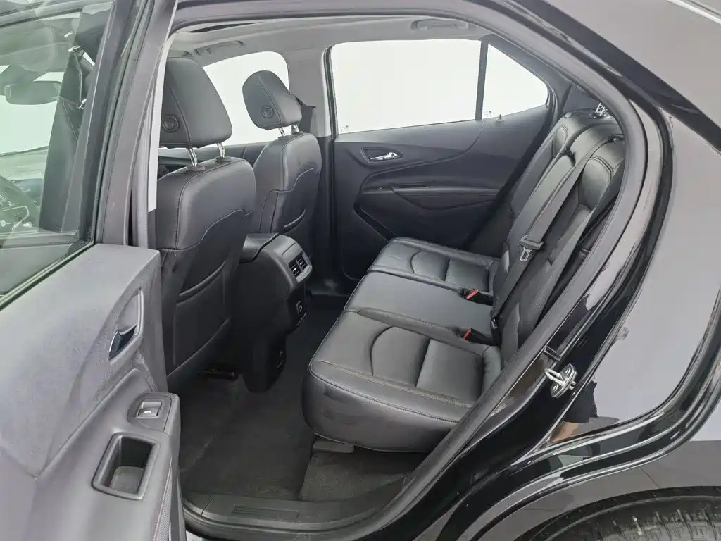 Chevrolet Equinox 2020 — фото 15