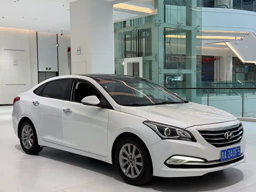 Hyundai Mistra 2015 — фото 3