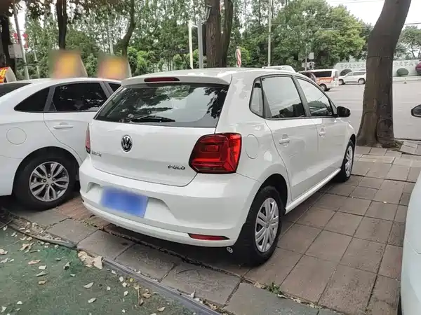 Volkswagen Polo 2016
