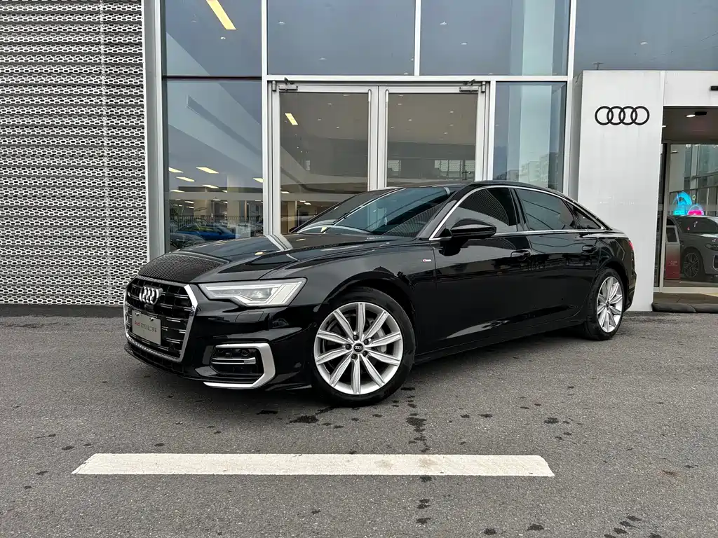 Audi A6L 2023 — фото 1