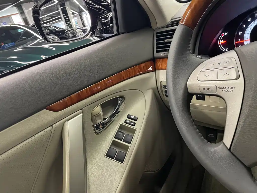 Toyota Camry 2008 — фото 15