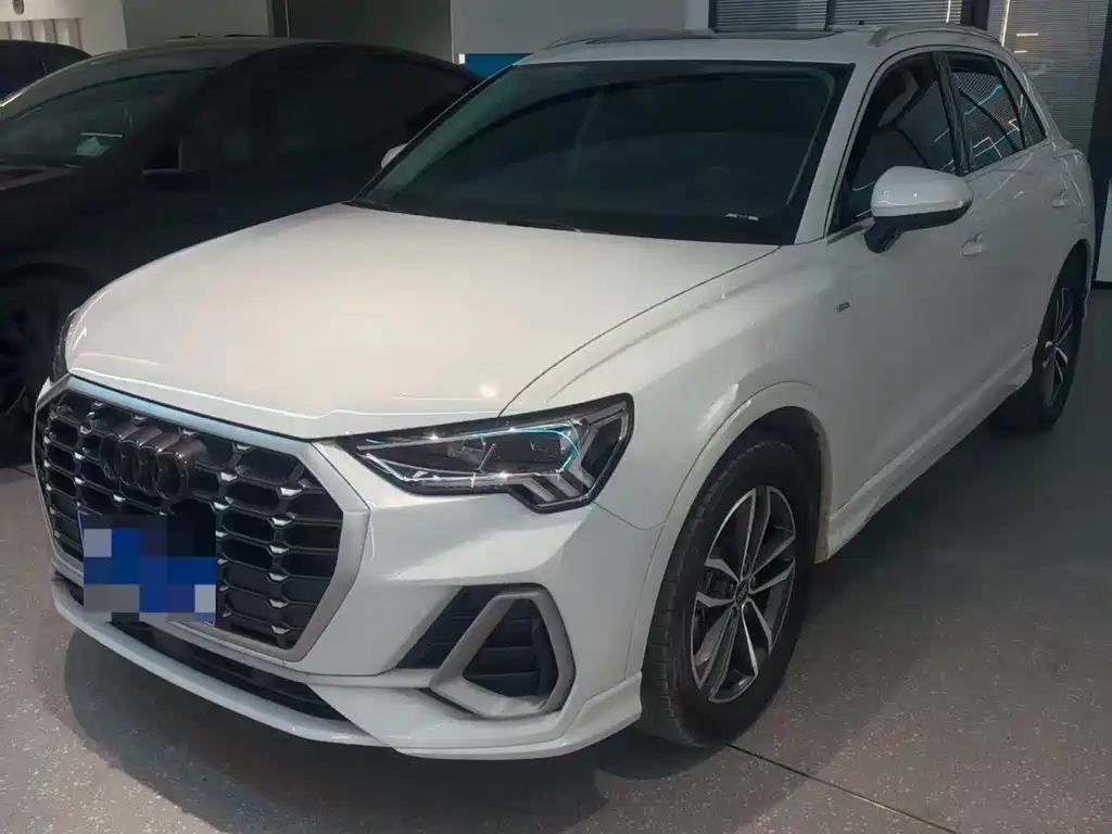 Audi Q3 2022