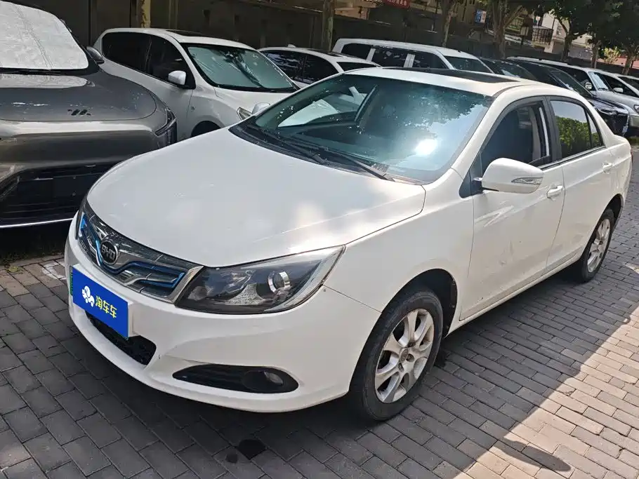 BYD e5 2016