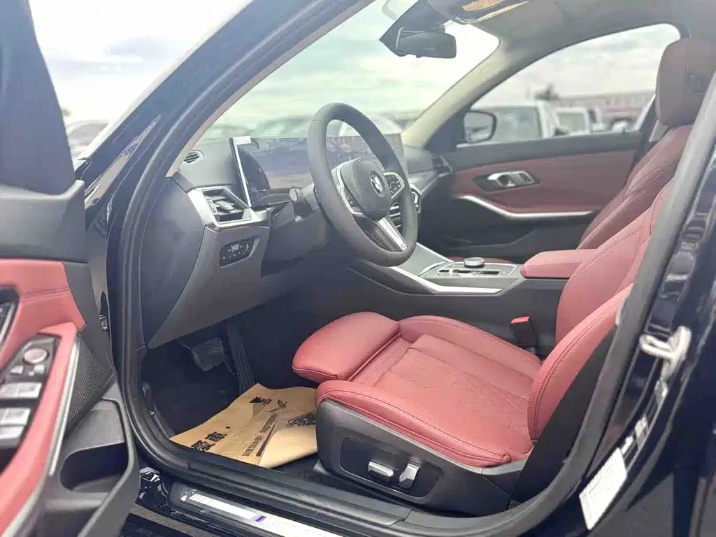 BMW 3 Series 2023