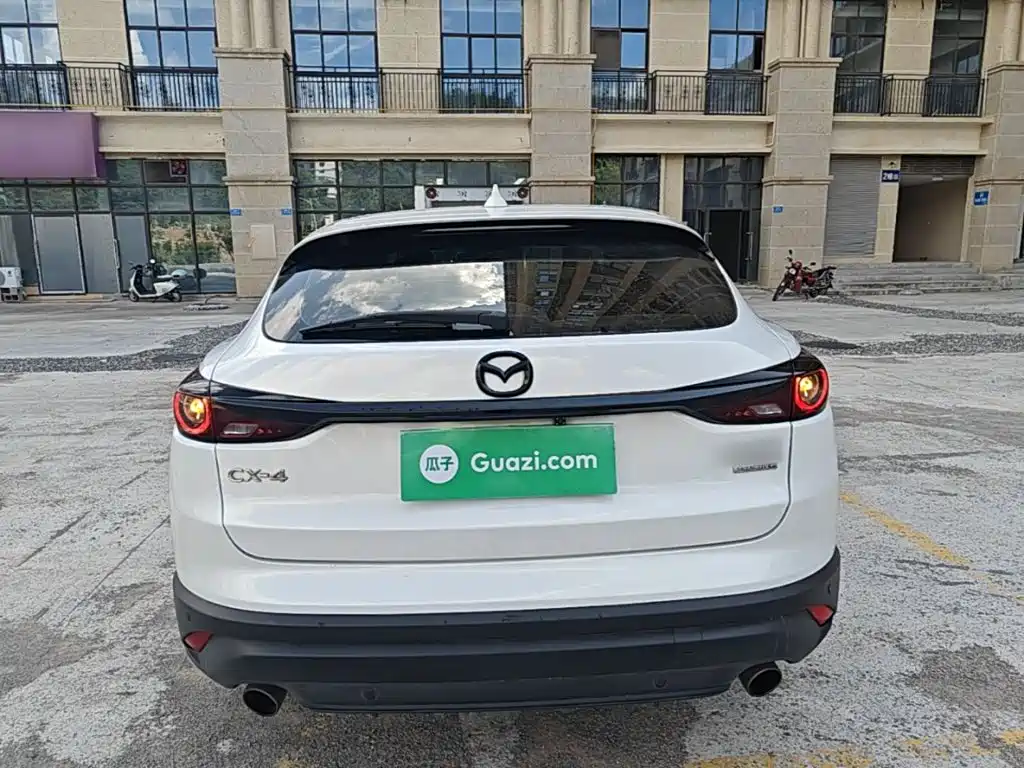 Mazda CX-4 2021