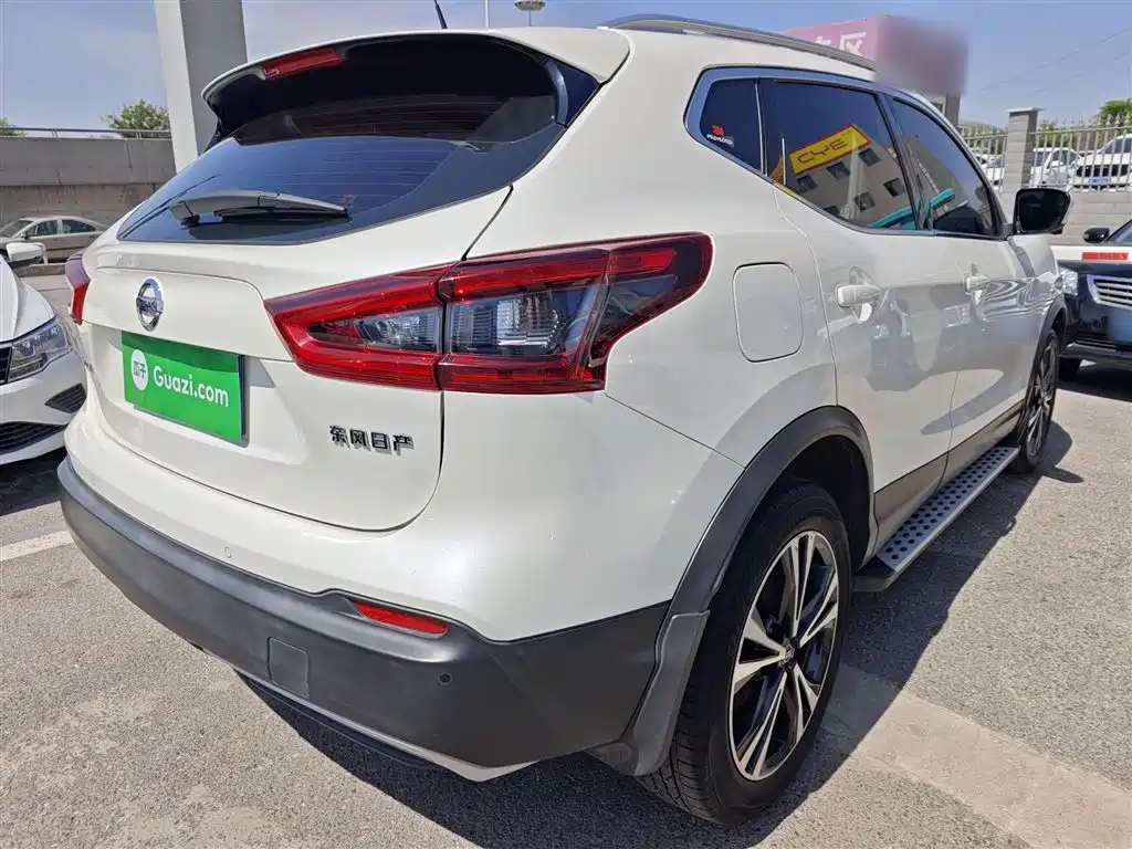 Nissan Qashqai 2022 — фото 12