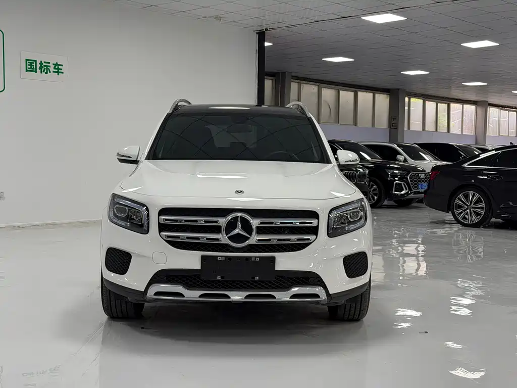 Mercedes-Benz GLB 2022