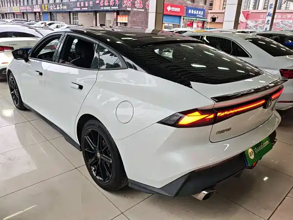 Changan UNI-V 2022