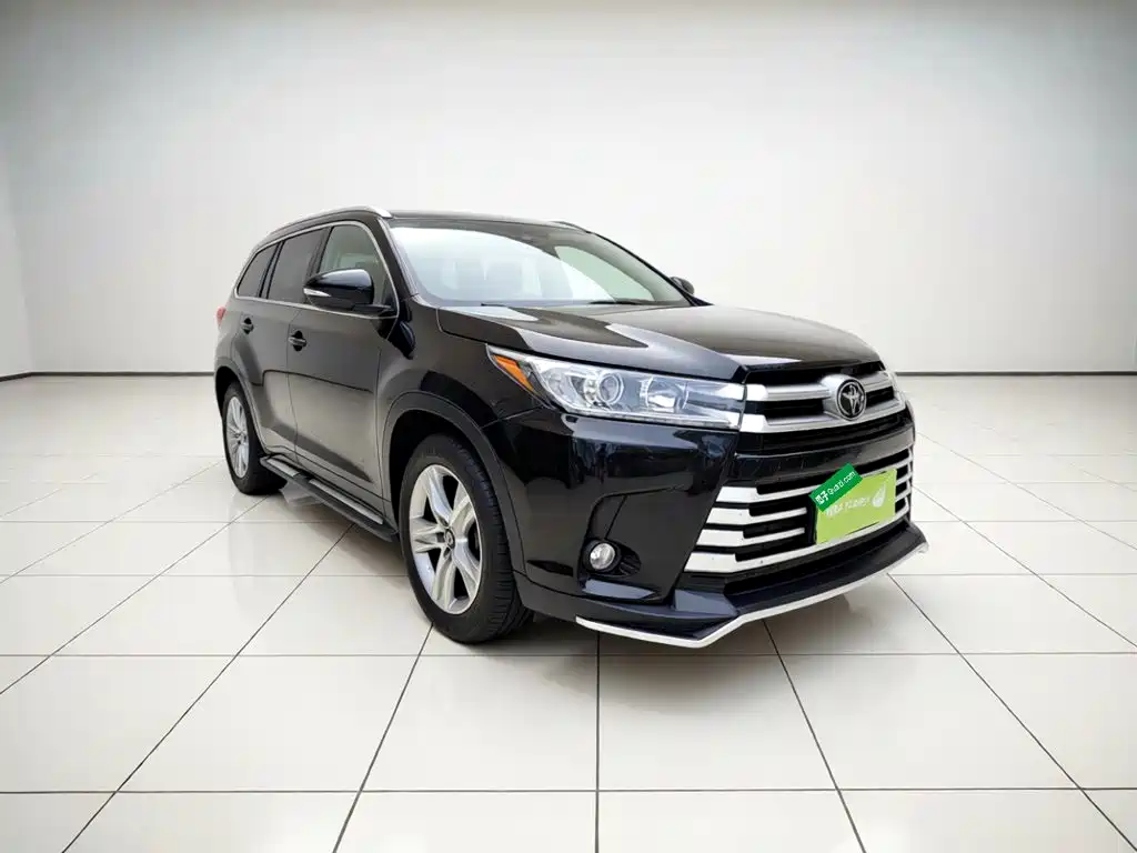 Toyota Highlander 2021