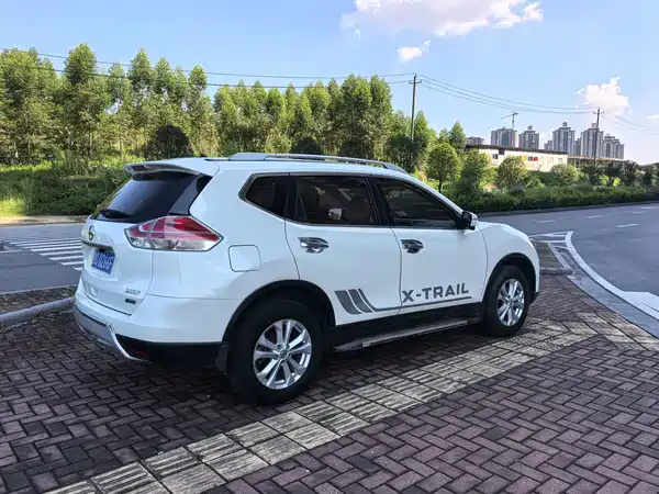 Nissan X-Trail 2014