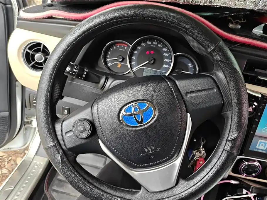 Toyota Corolla 2019 — фото 15