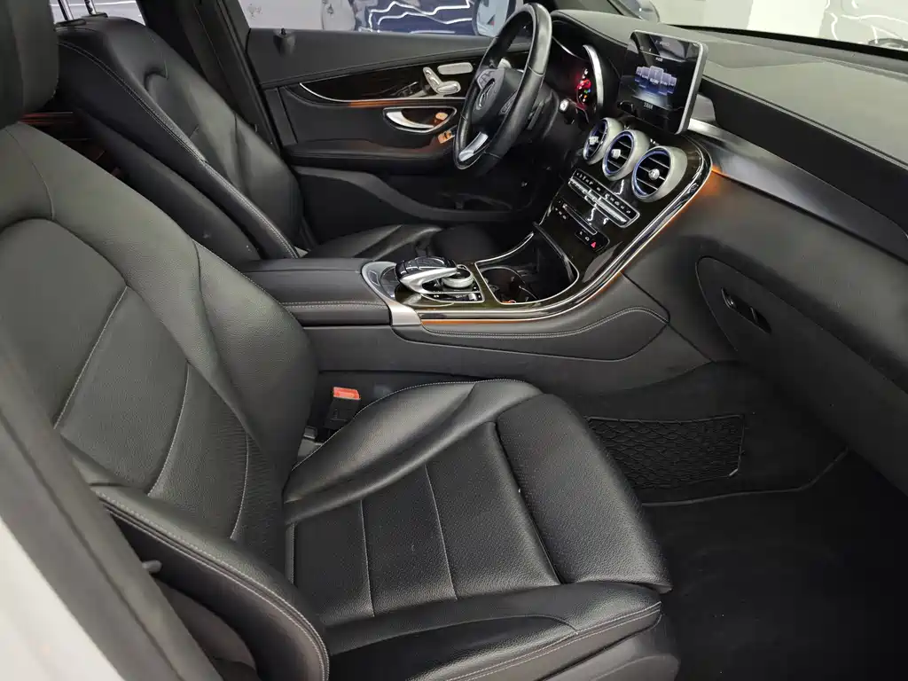 Mercedes-Benz GLC 2017