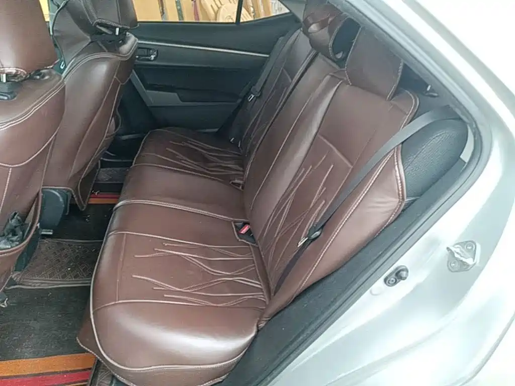 Toyota Corolla 2017 — фото 17