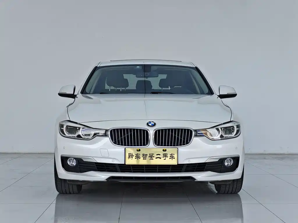BMW 3 Series 2019 — фото 2